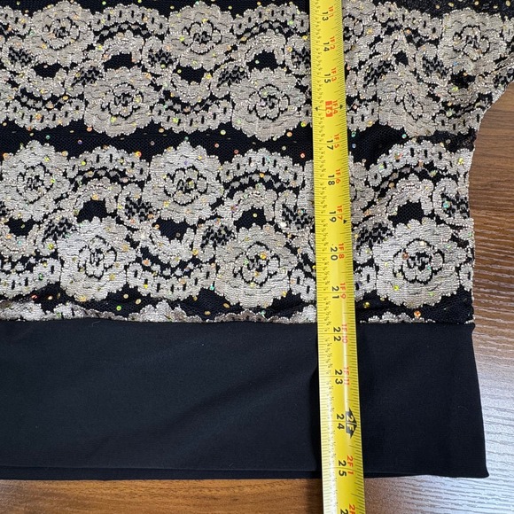 Dressbarn Woman 1X Top Black Gold Lace Sequined‎ Flutter Sleeve Party Blouse - Picture 12 of 13